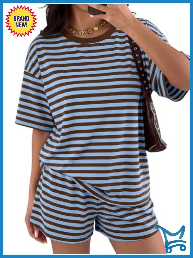 Oversized Striped Lounge Set - Women's 2 Piece T-Shirt And Shorts